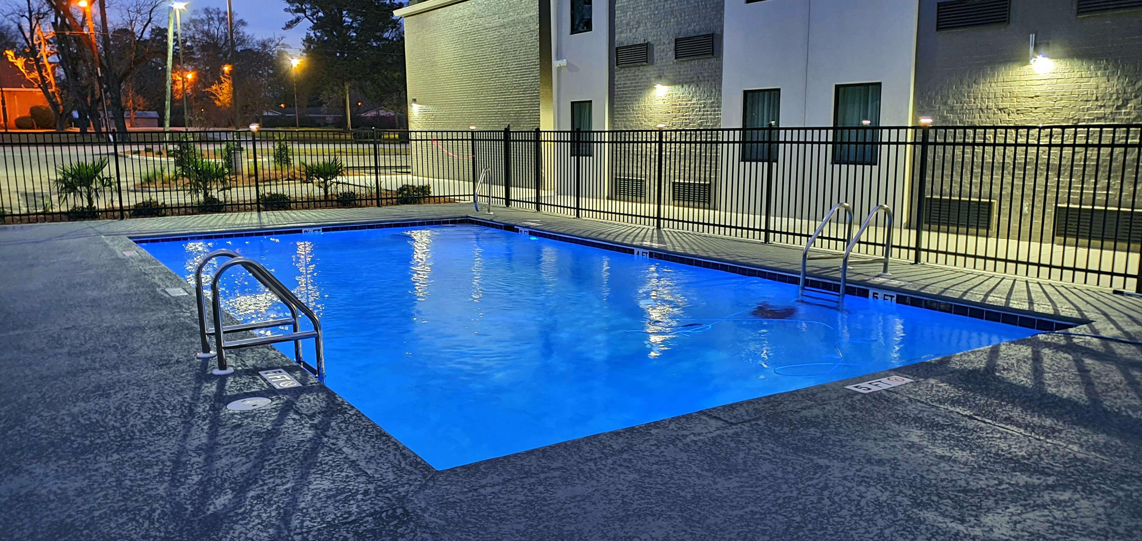 Best Western Brewton Inn Extérieur photo